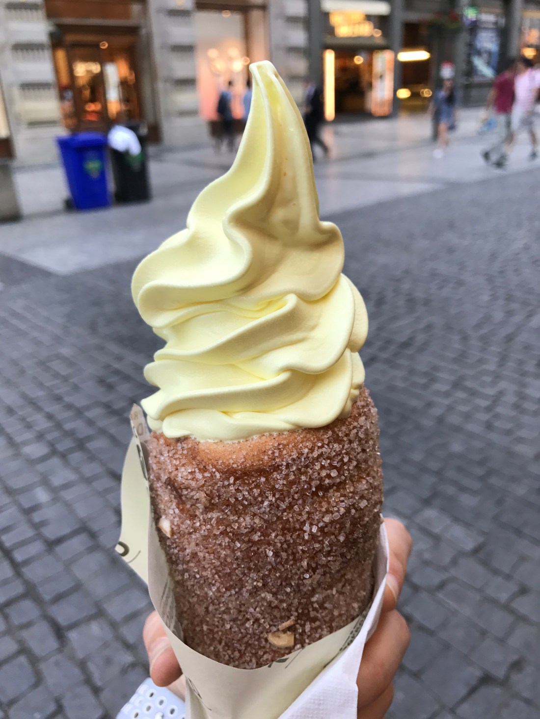 20170615_182220942_iOS