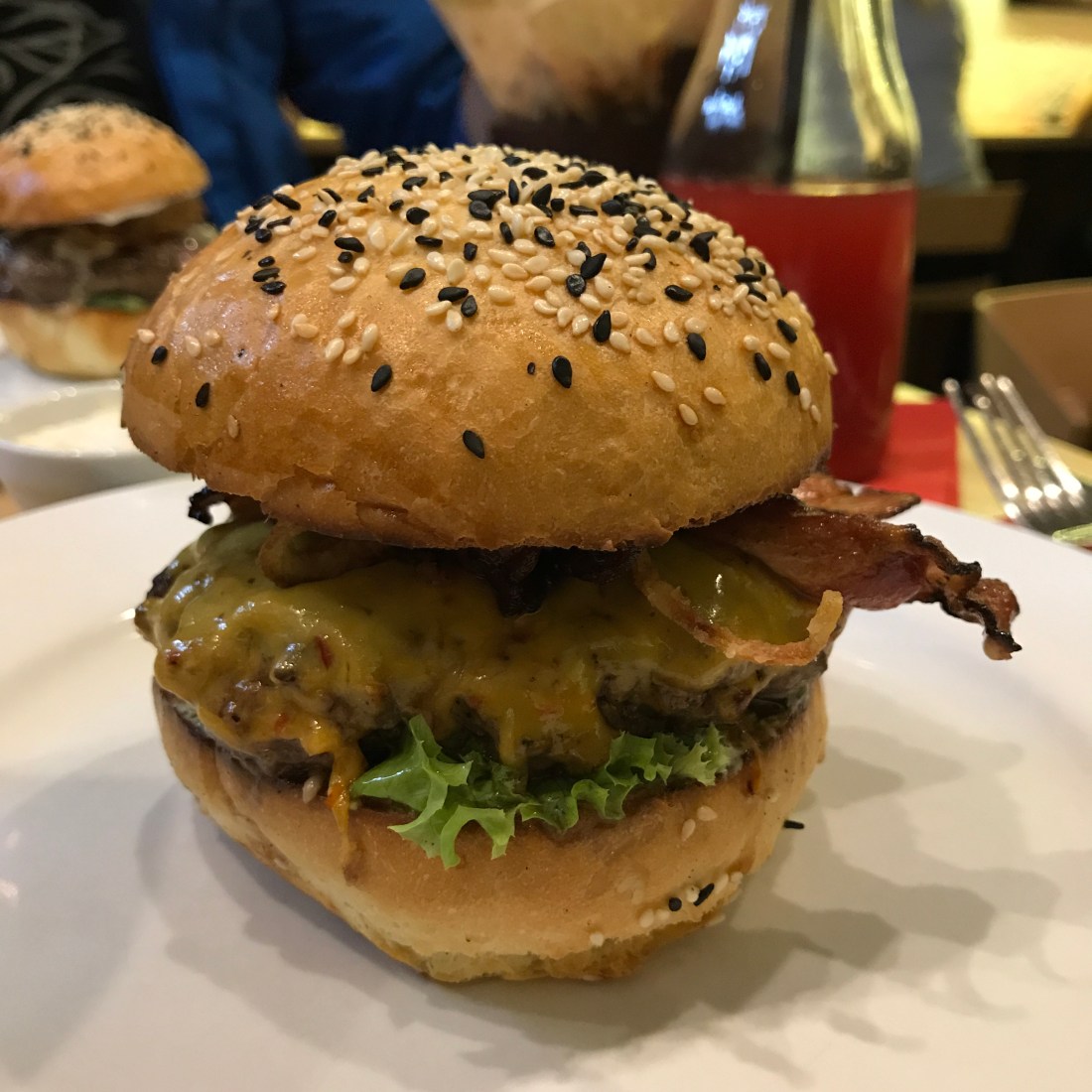 20170616_193139992_iOS